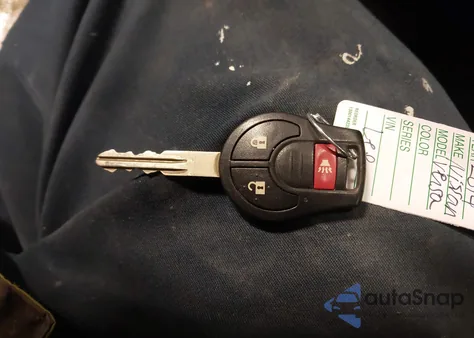 2014 Nissan Versa Note Sv z USA, uszkodzony, nr VIN 3N1CE2CPXEL357783